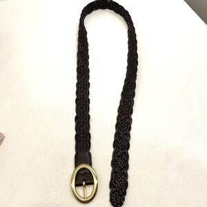 Talbots Elegant leather Brown Braided Belt with Gold Brass Buckle
